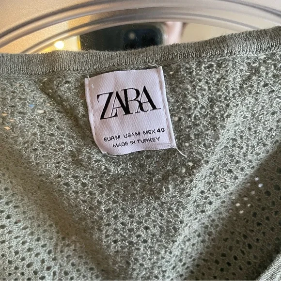 Zara top - Picture 2 of 2